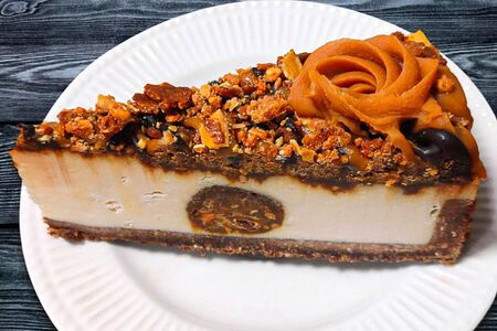 Чизкейк Арахисовый кранч