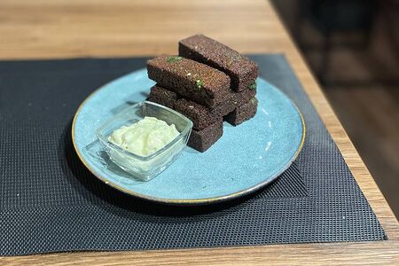 Гренки чесночные