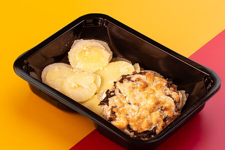 Мясо по-французски с картофелем