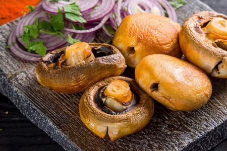 Грибы на мангале