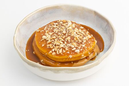 Панкейки с соленой карамелью