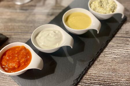 Аджика острая