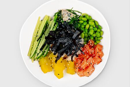 Поке с лососем