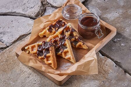 Вафли с шоколадом