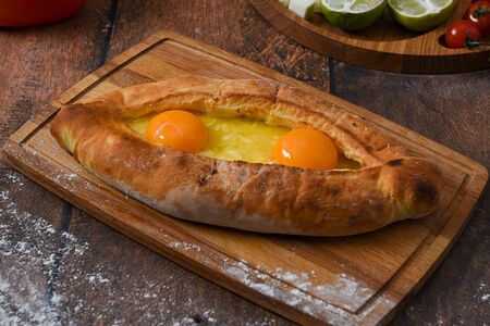 Хачапури по-аджарски