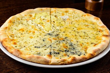 Пицца Четыре сыра