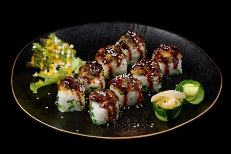 Запеченный ролл с угрем под моцареллой