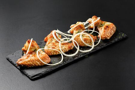 Куриные крылышки