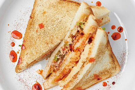 Большой сендвич со свининой Чар-су