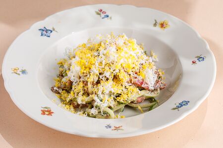 Салат с телятиной