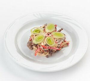 Салат пражский