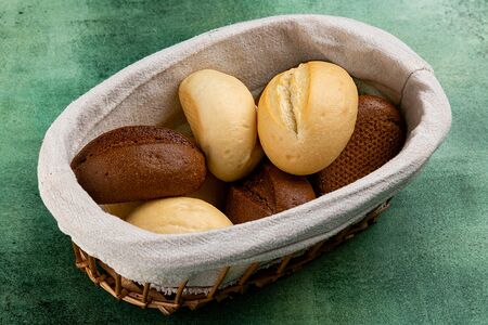 Булочка солодовая