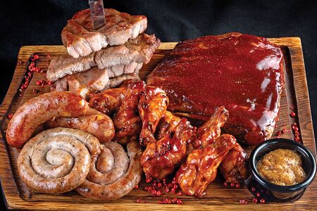 Ассорти мяса на гриле