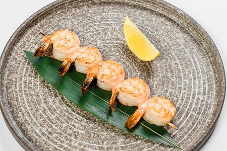 Шашлычок из креветок