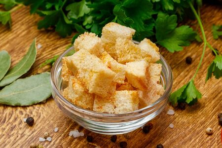 Сухарики к супам