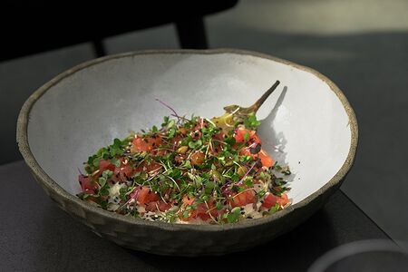 Запеченный баклажан с ореховым соусом