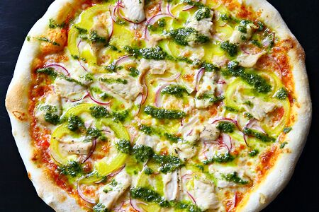 Курица с песто