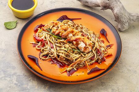 Удон с креветкой