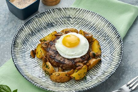 Бифштекс из говядины