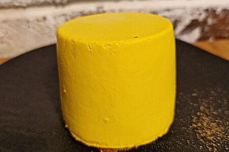 Пирожное Манго-маракуйя