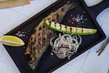 Форель на гриле