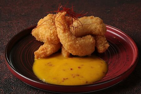 Креветки фри с соусом манго-чили