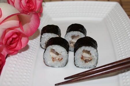 Мини с угрем