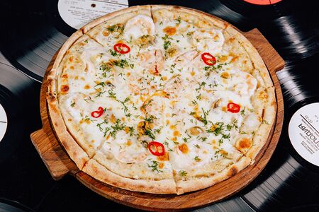 Пицца Фирменная Радиола