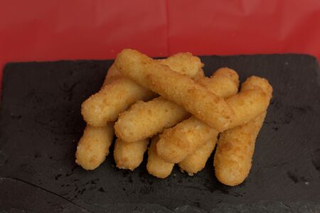 Сырные палочки (средние)