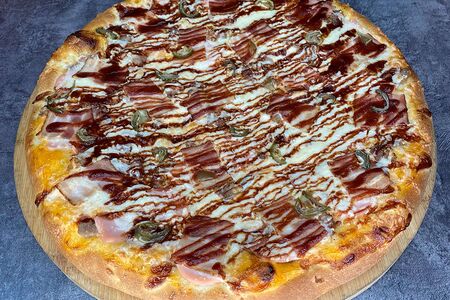 Пицца свинина барбекю