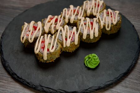 Жареный с креветкой