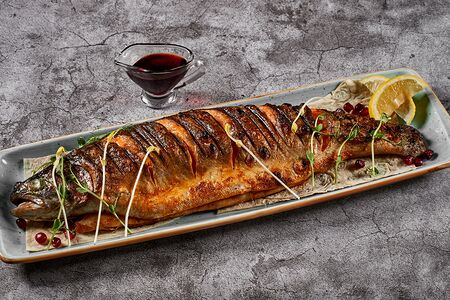 Форель на мангале