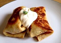 Блин со сметаной