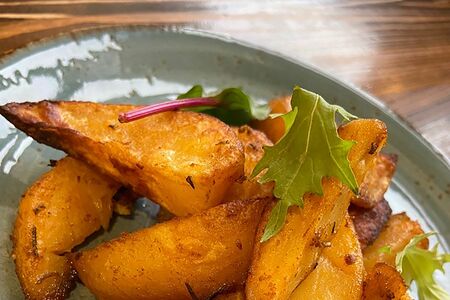 Картофель печеный с травами