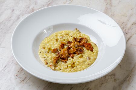 Ризотто с белыми грибами