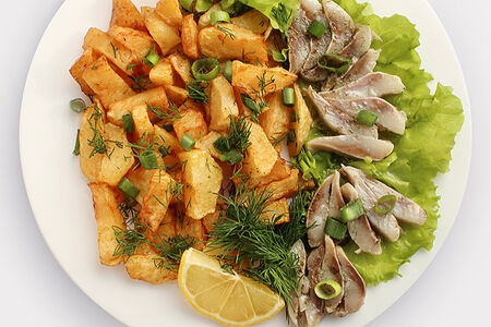 Сельдь с картофелем