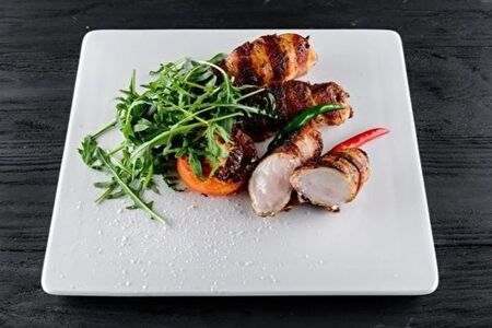 Куриная грудка в беконе