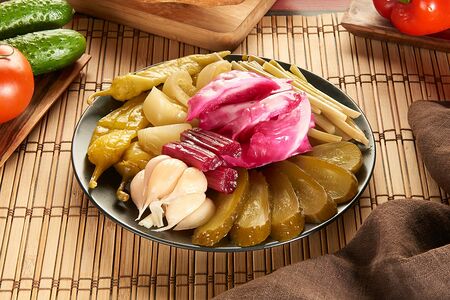 Соленья ассорти