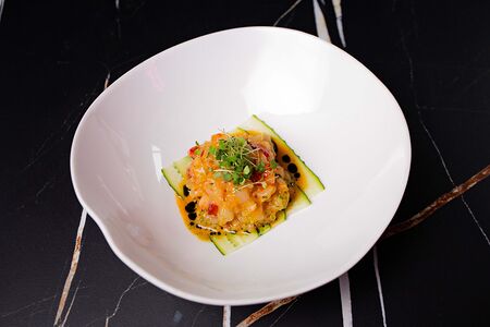 Лангустин с клубникой