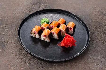 Ролл Саке кадо