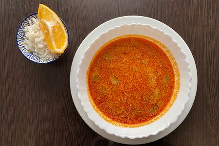 Том ям с курицей