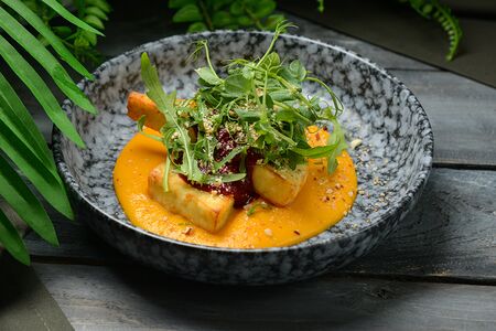 Адыгейский жареный сыр