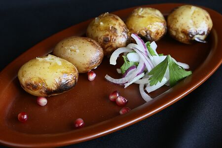 Картофель на углях