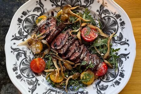 Тальята из мраморной говядины с сезонными корнеплодами