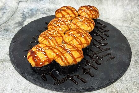 С лососем и угрем