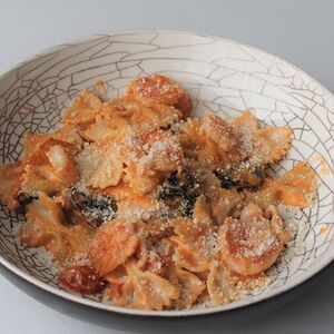 Фарфале Том-Ям