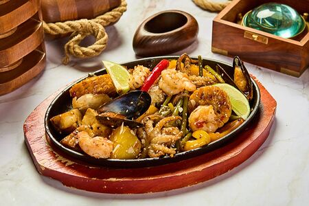 Ассорти из морепродуктов