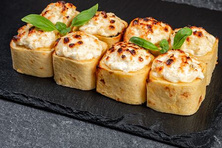 Запечённая тортилья с курицей