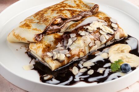 С нутеллой и бананом