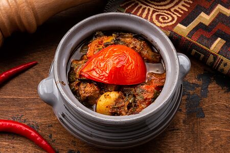 Чанахи в горшочке